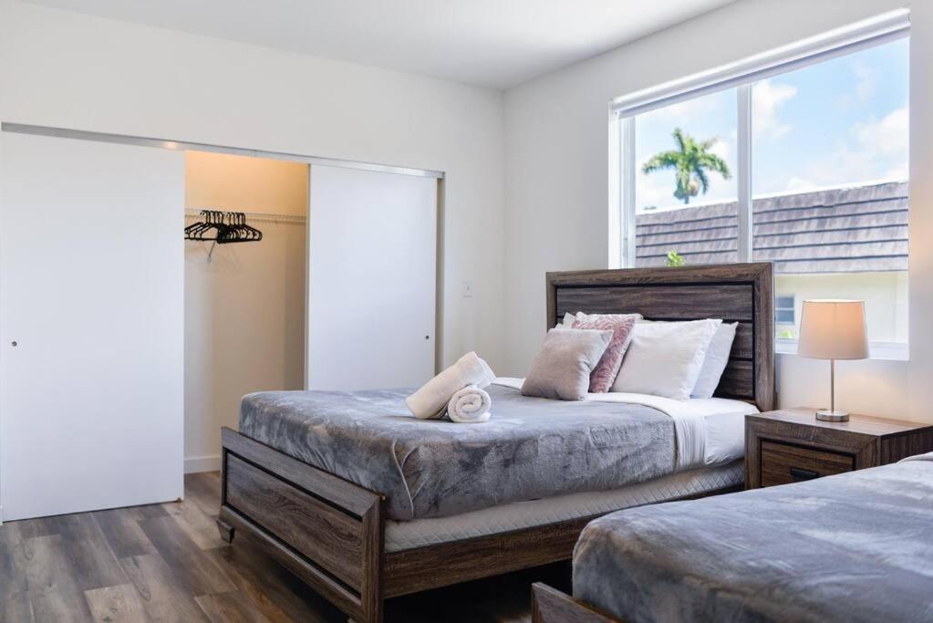 Awesome 3Br Townhouse 15Minutes From The Beach 마이애미 외부 사진