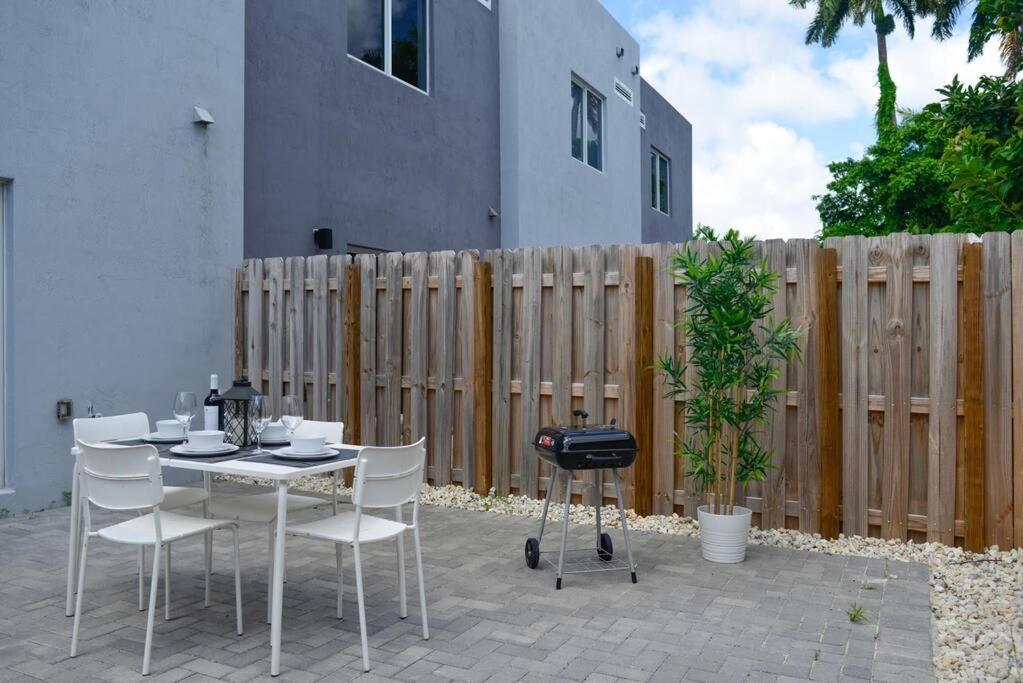 Awesome 3Br Townhouse 15Minutes From The Beach 마이애미 외부 사진